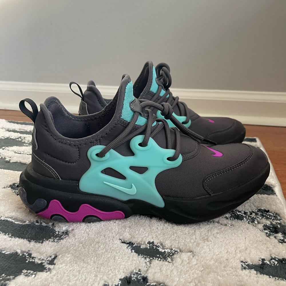 Nike react presto 6.5Y